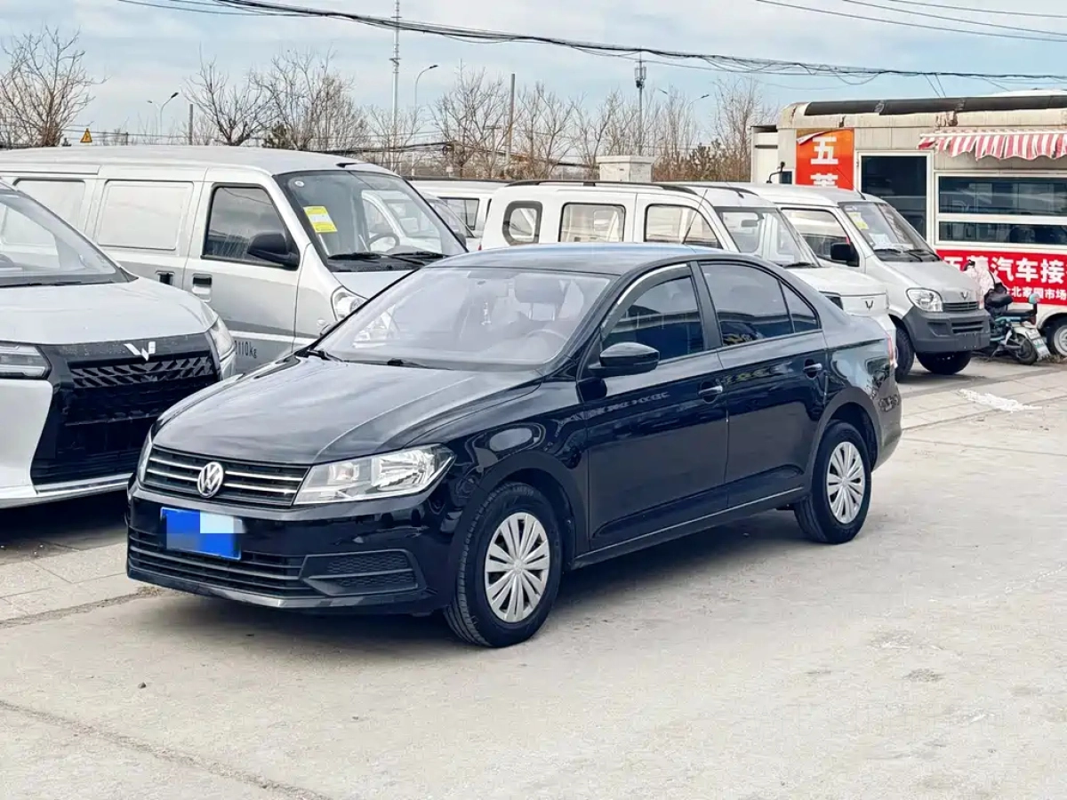 VOLKSWAGEN SANTANA  2022