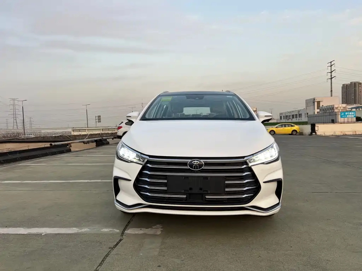 BYD SONG MAX NEW ENERGY