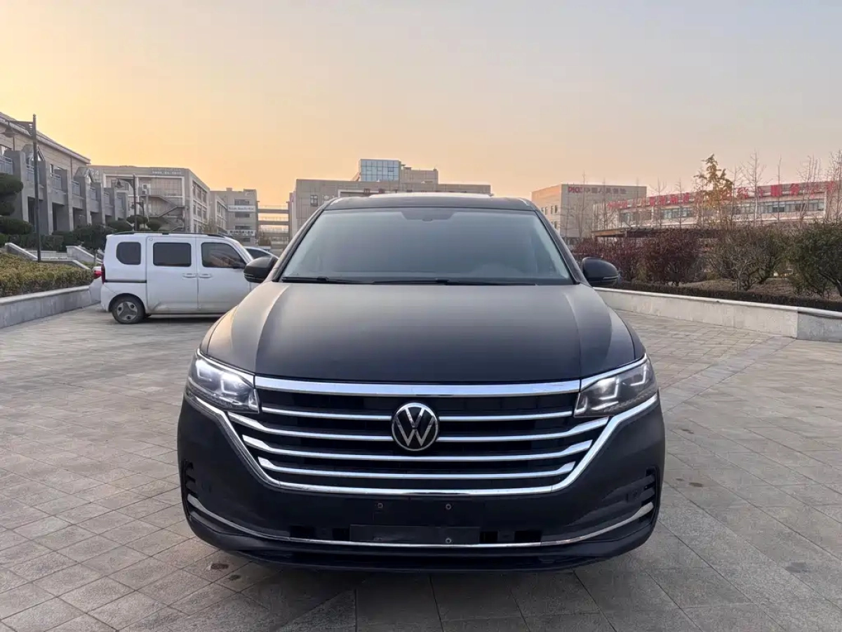 VOLKSWAGEN VILORAN  2021