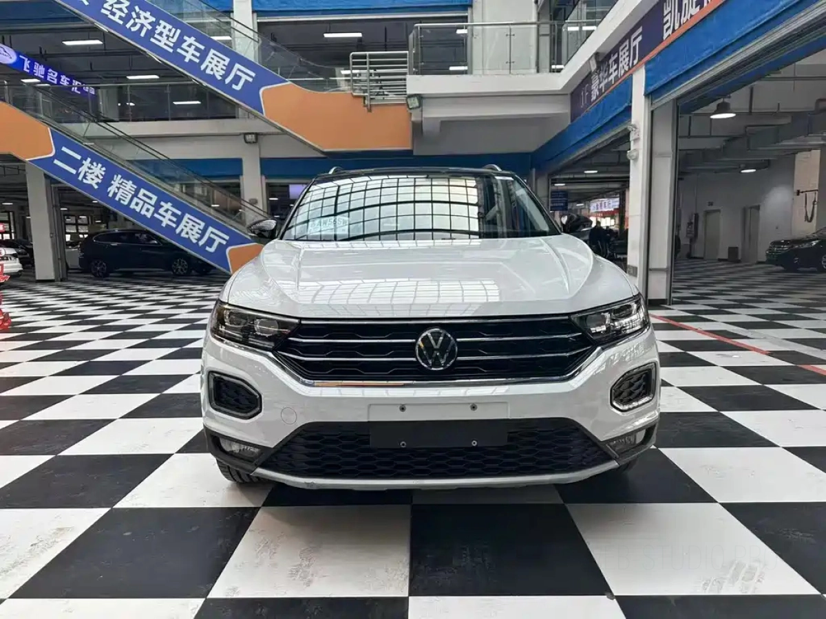 VOLKSWAGEN T-ROC