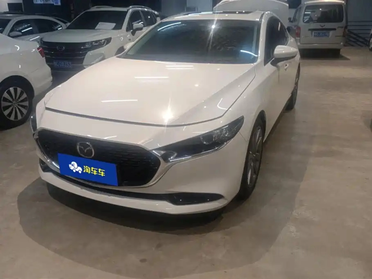 MAZDA 3 AXELA