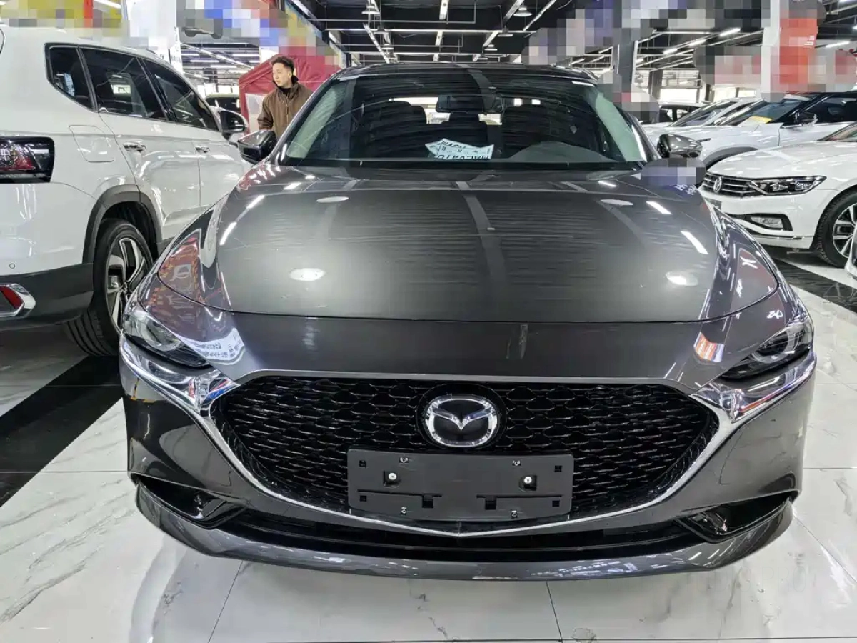 MAZDA 3 AXELA
