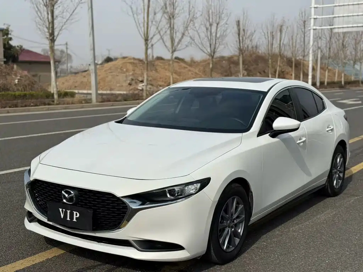 MAZDA 3 AXELA