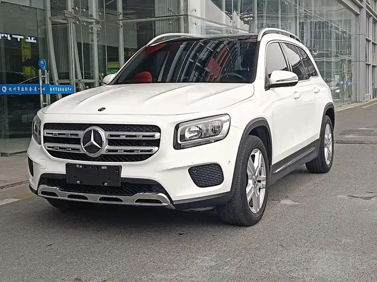 MERCEDES-BENZ GLB  2020