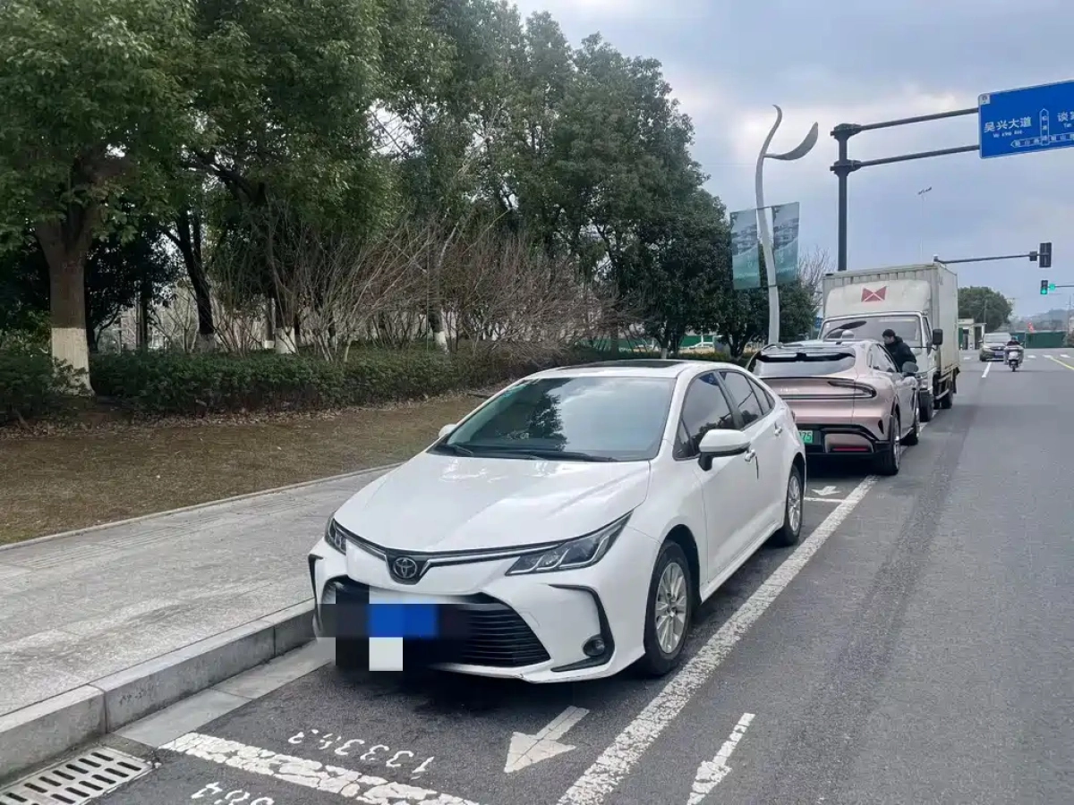 TOYOTA COROLLA  2020