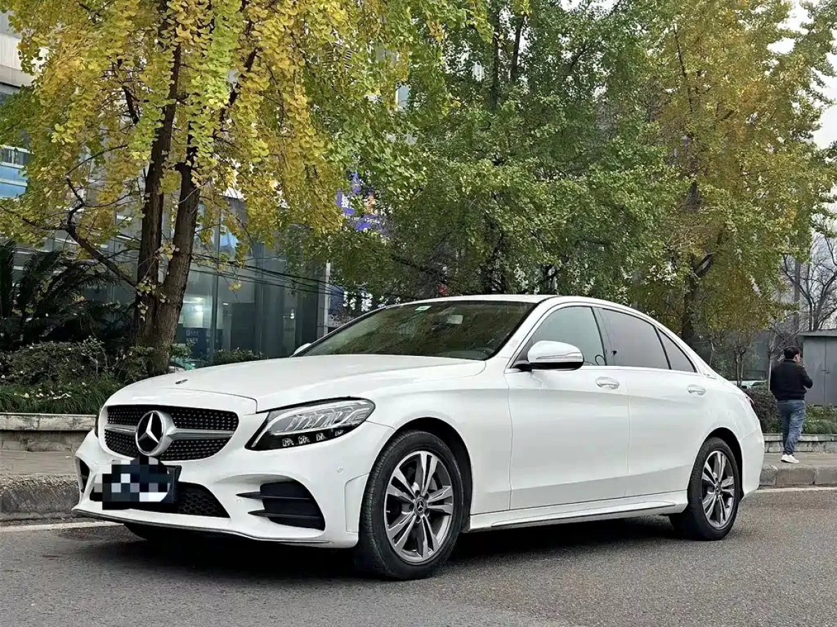 MERCEDES-BENZ C-CLASS  2020