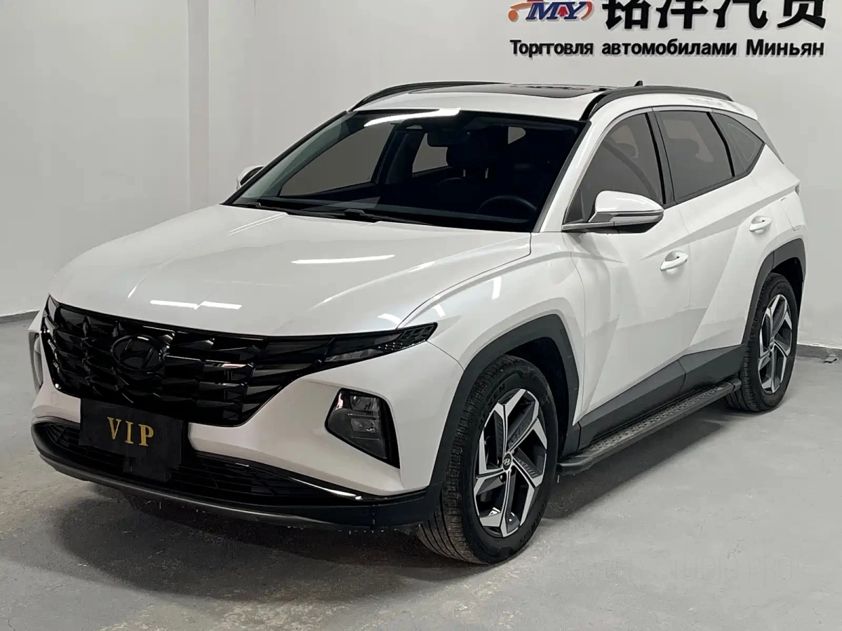 HYUNDAI TUCSON  2023