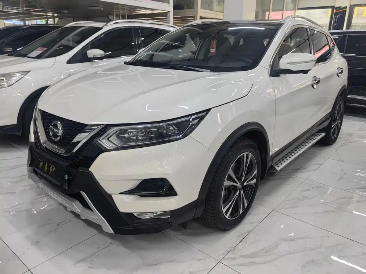 NISSAN QASHQAI  2020