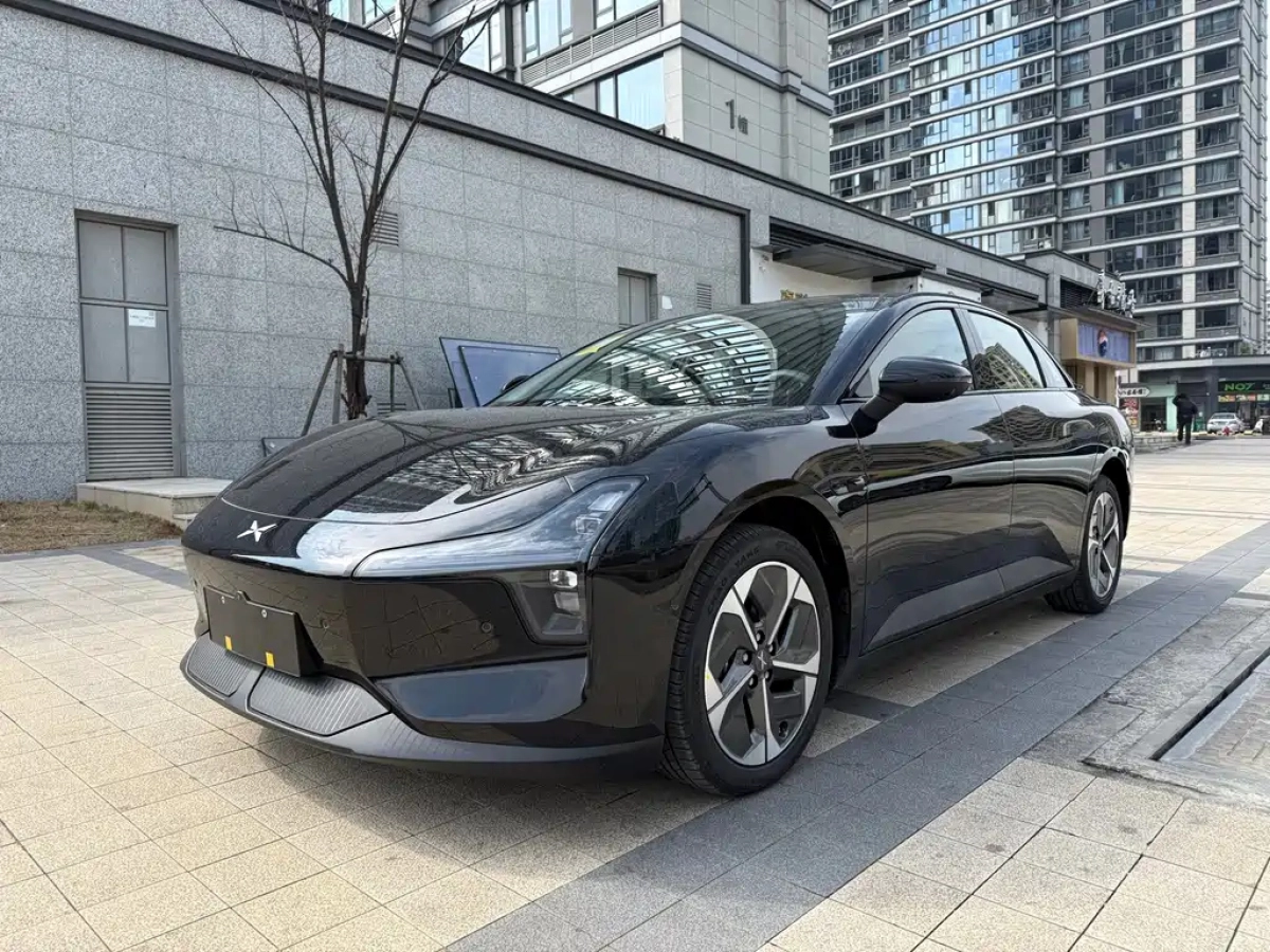 XPENG MONA M03  2026