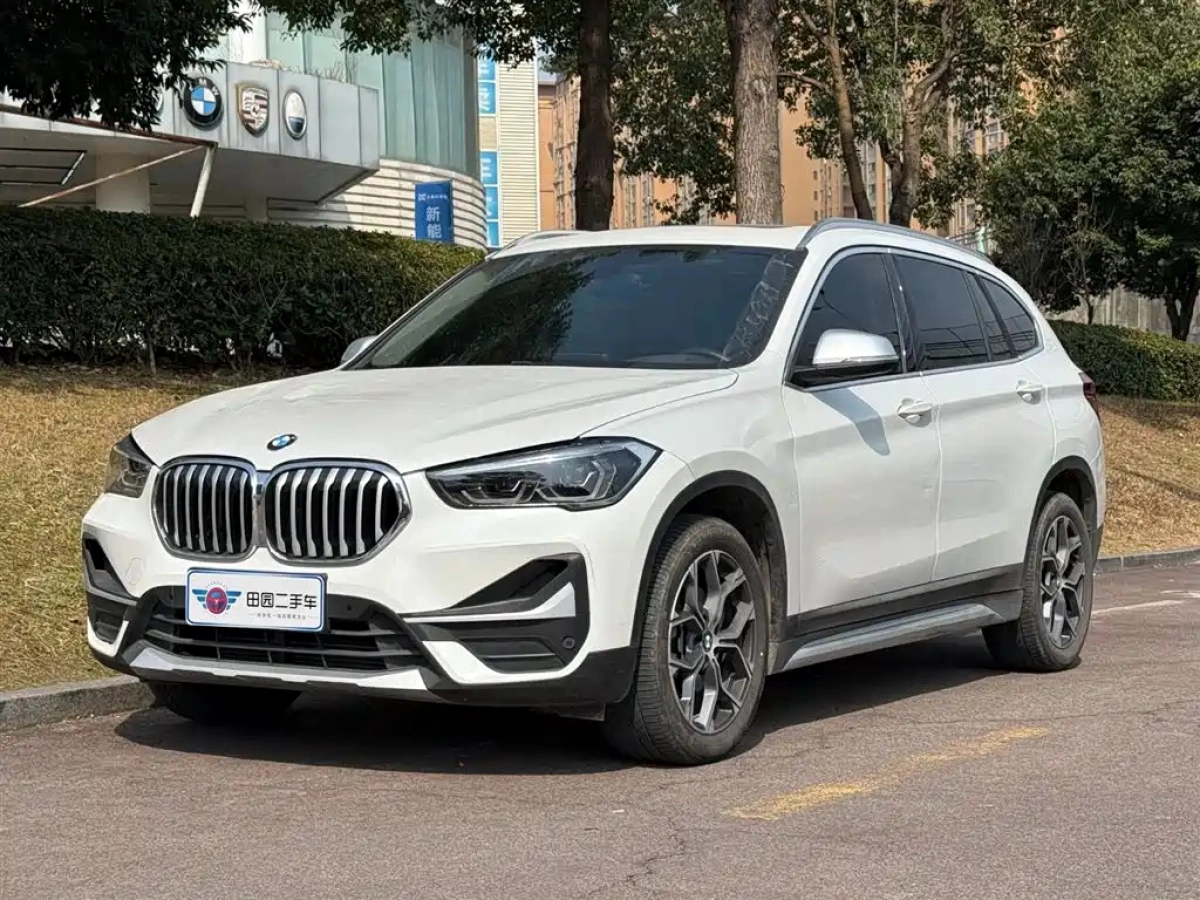 BMW X1  2021