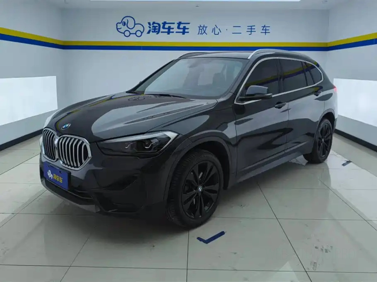 BMW X1  2021