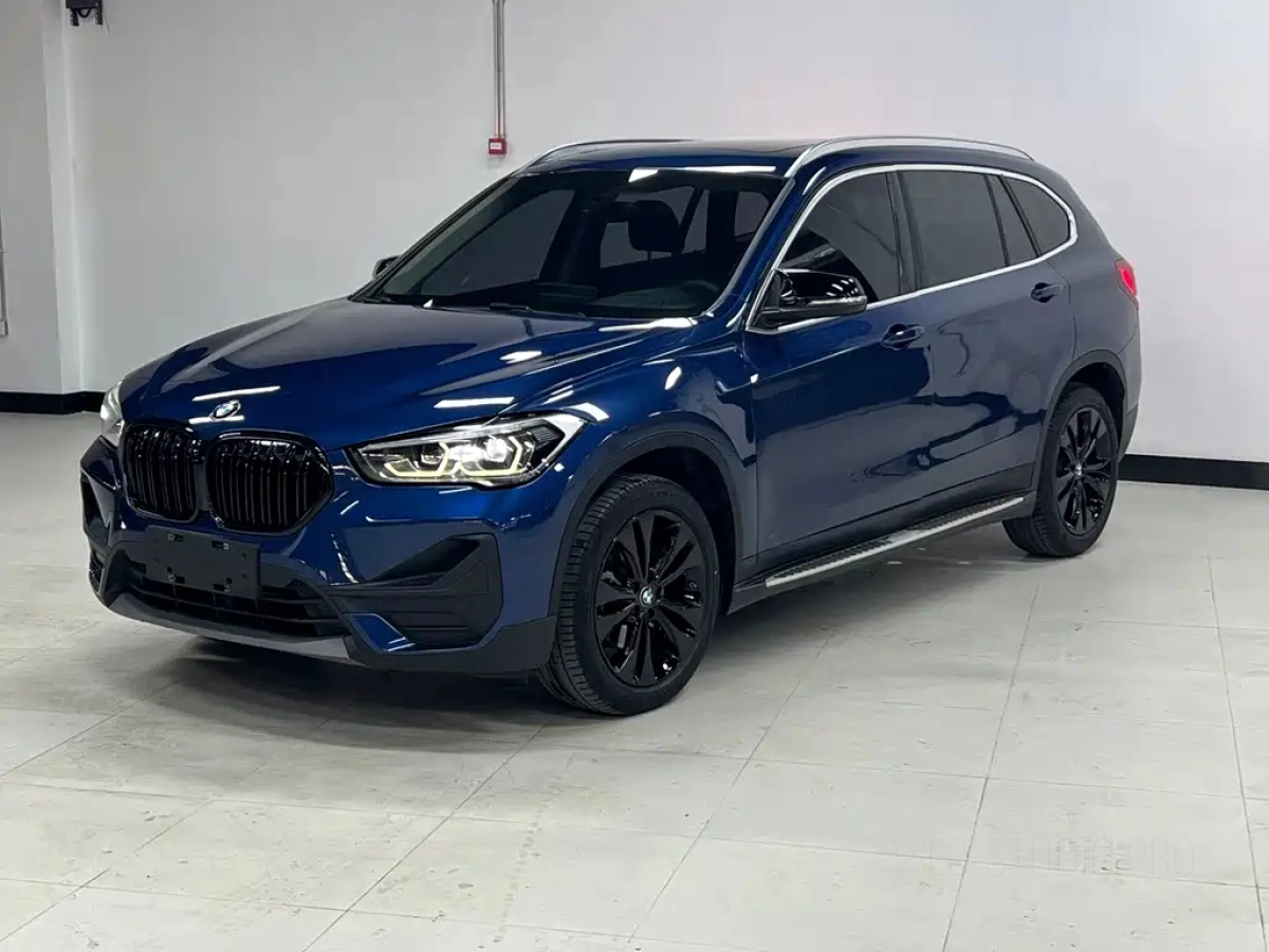 BMW X1  2021