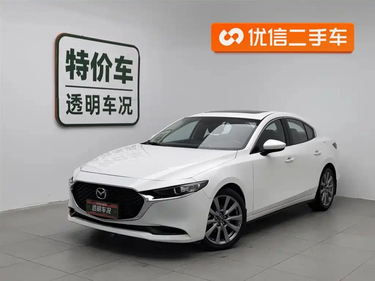 MAZDA 3 AXELA