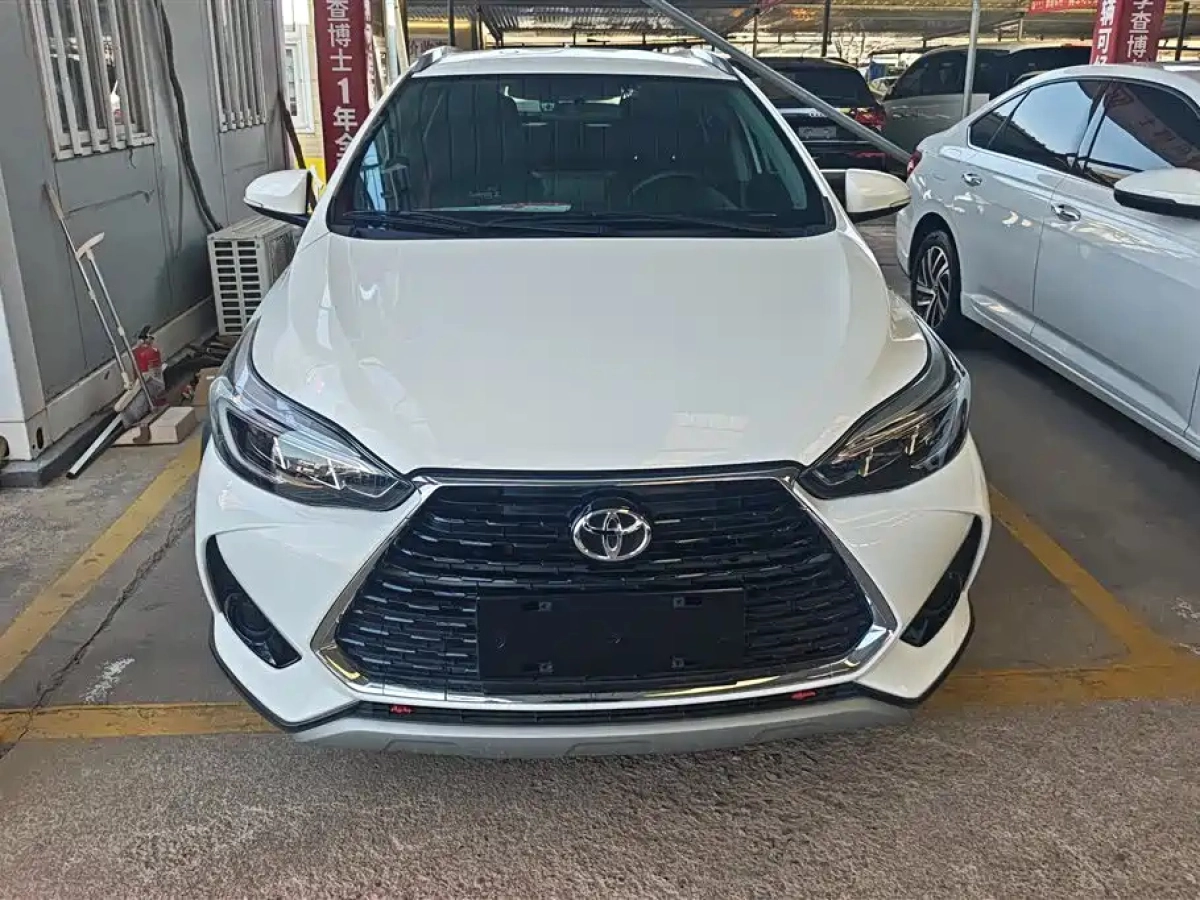 TOYOTA YARIS L ZHIXIANG