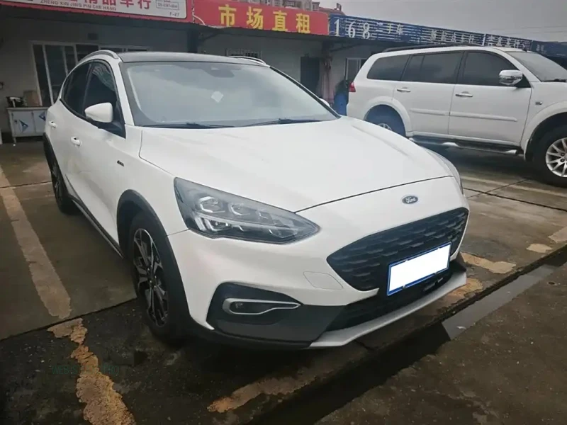 FORD FOCUS ACTIVE