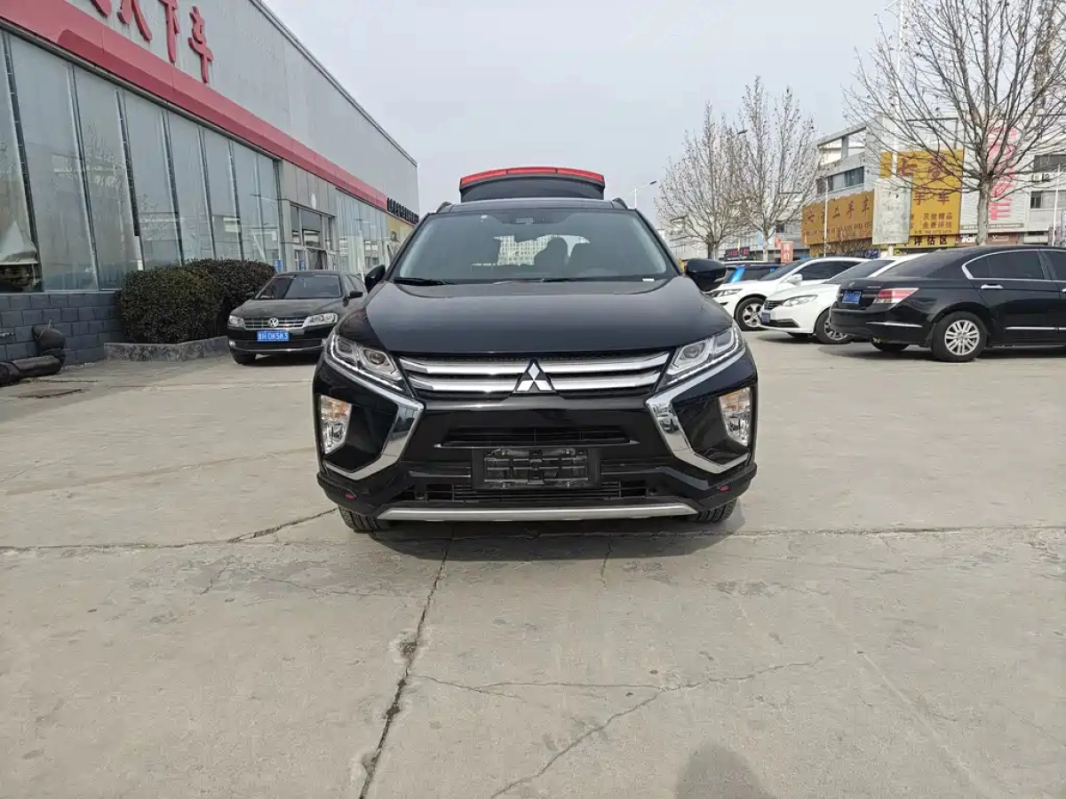 MITSUBISHI ECLIPSE CROSS  2021