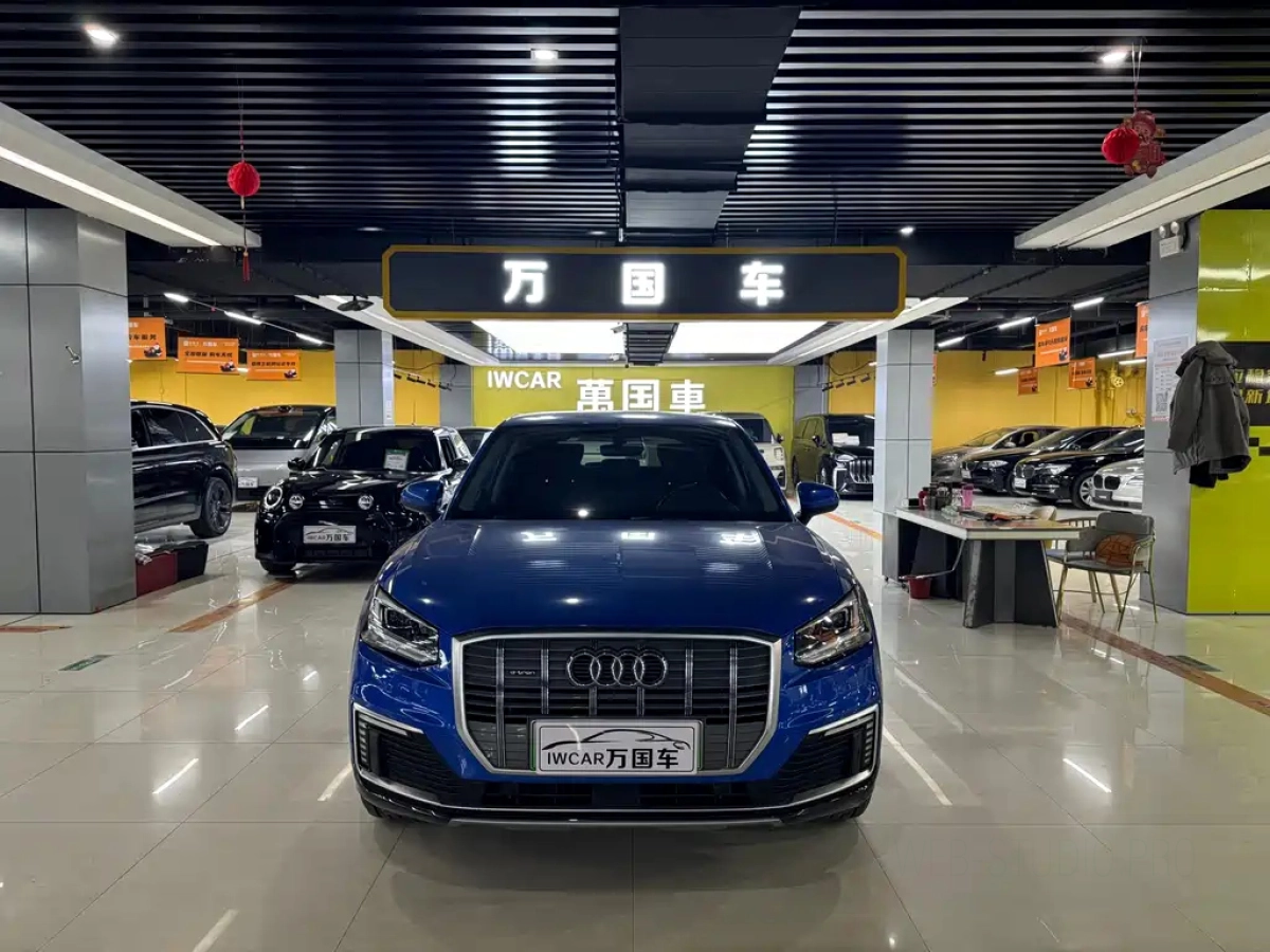 AUDI Q2L E-TRON  2021