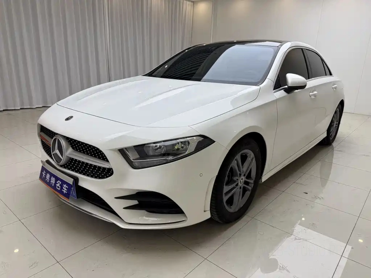 MERCEDES-BENZ A-CLASS  2022