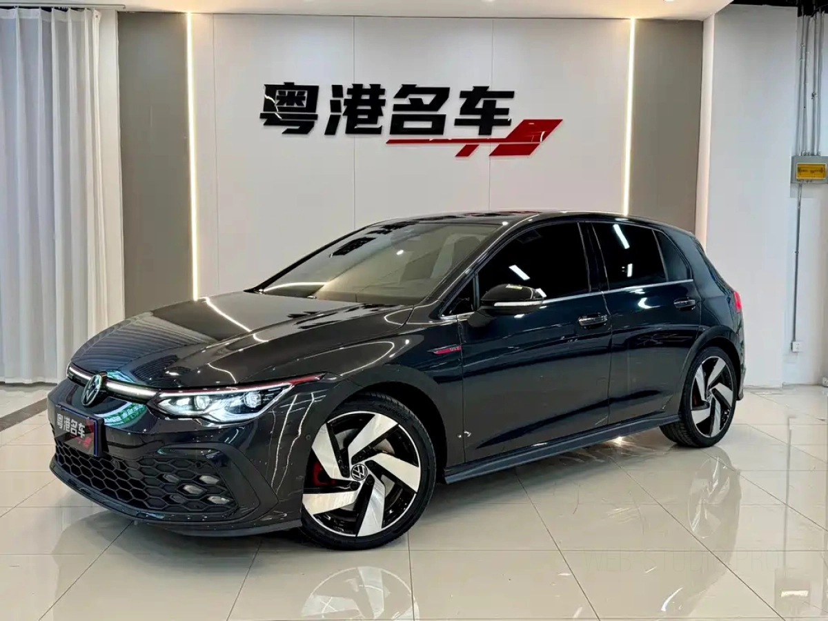 VOLKSWAGEN GOLF GTI