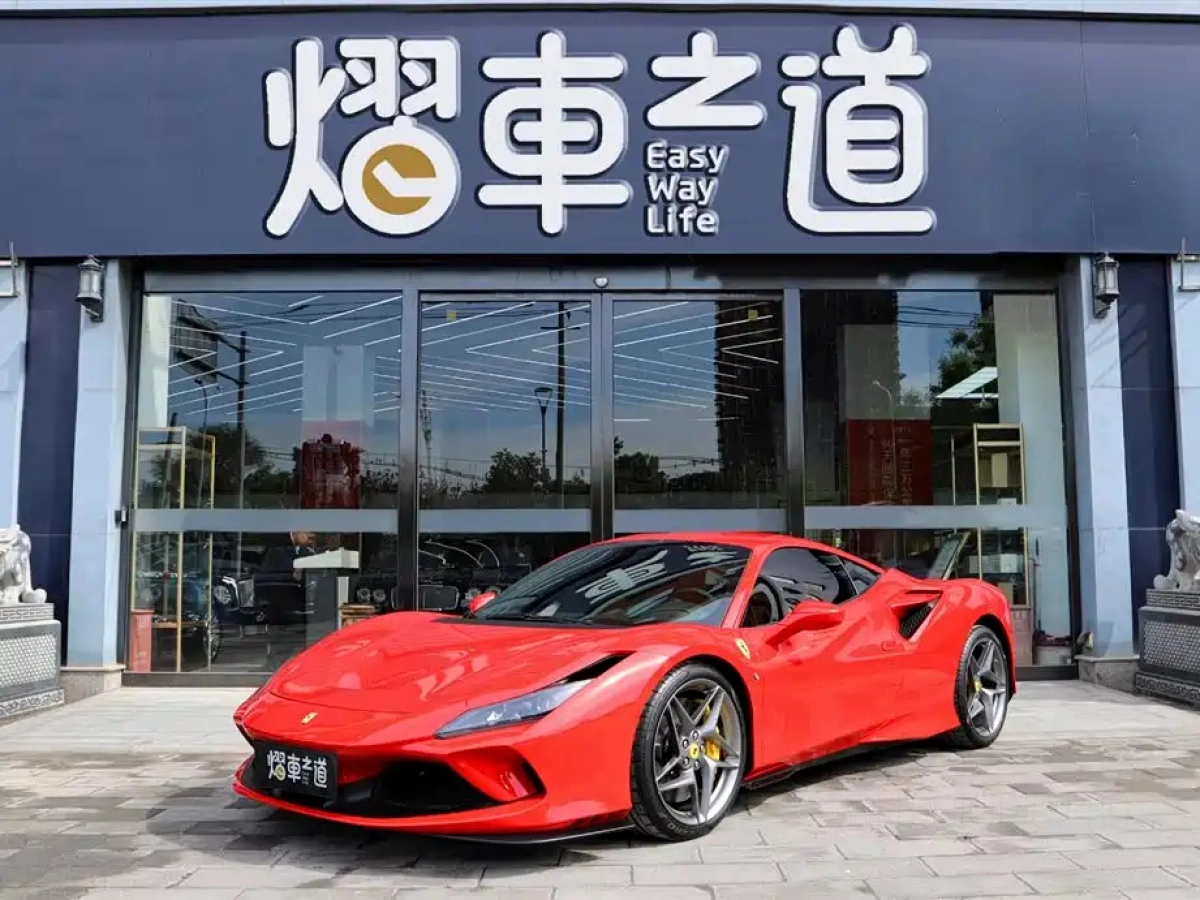 FERRARI F8  2023