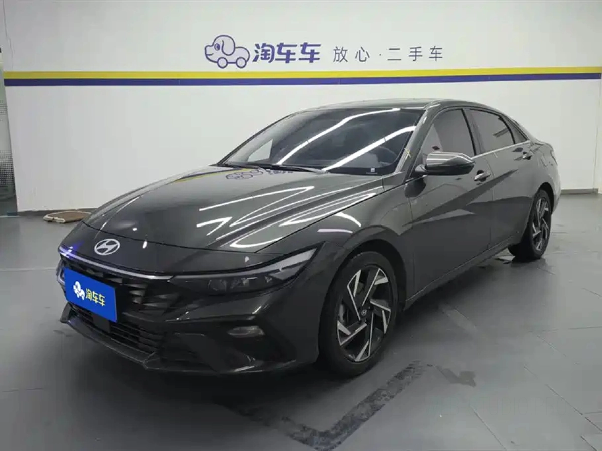 HYUNDAI ELANTRA  2023