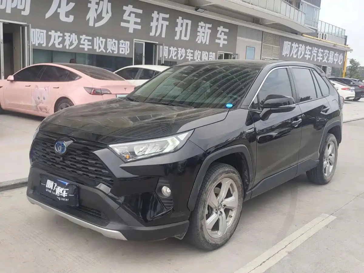 TOYOTA RAV4  2021