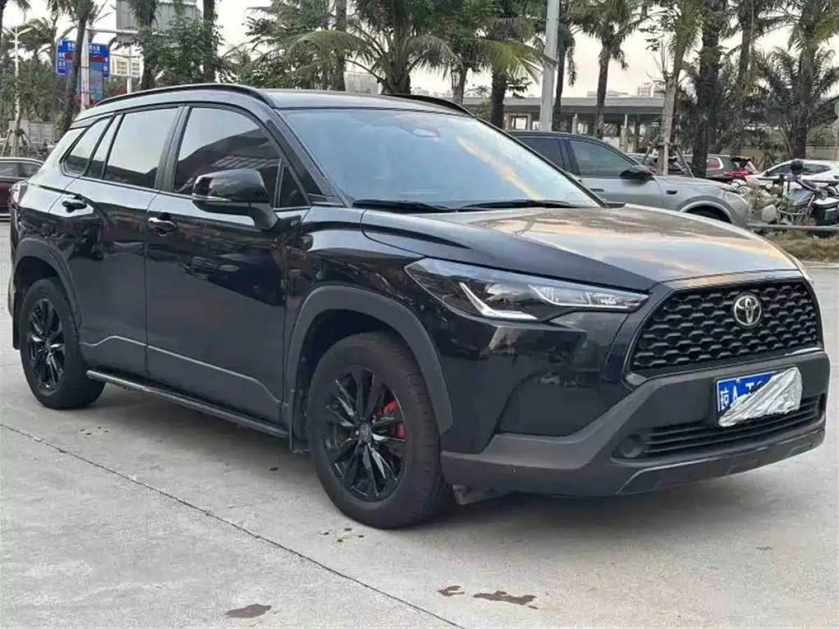 TOYOTA COROLLA CROSS  2024