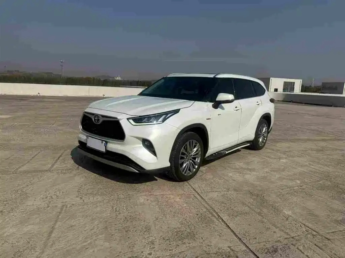 TOYOTA HIGHLANDER  2024