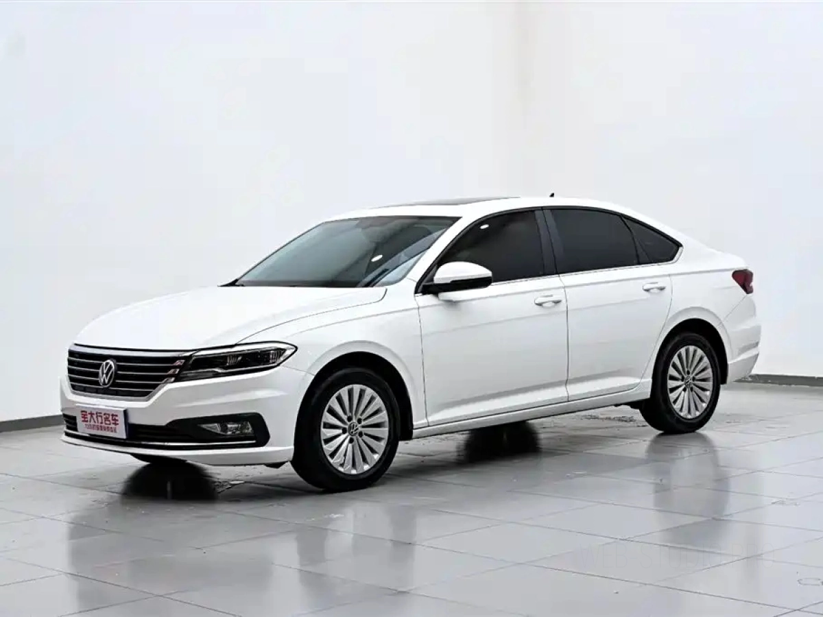 VOLKSWAGEN LAVIDA  2021