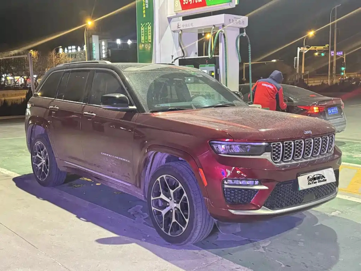JEEP GRAND CHEROKEE 4XE