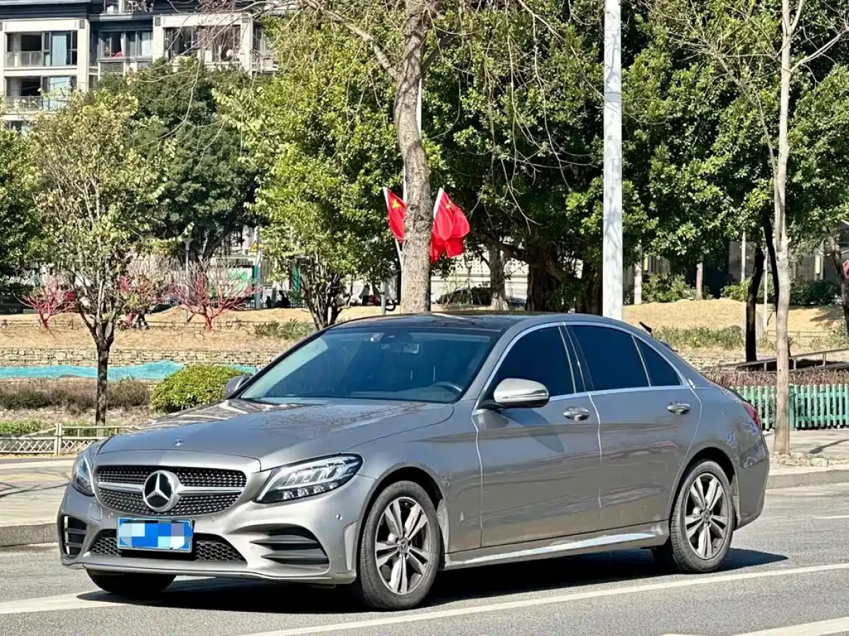 MERCEDES-BENZ C-CLASS