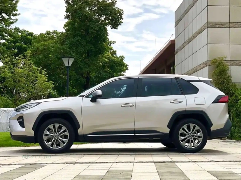 TOYOTA WILDLANDER