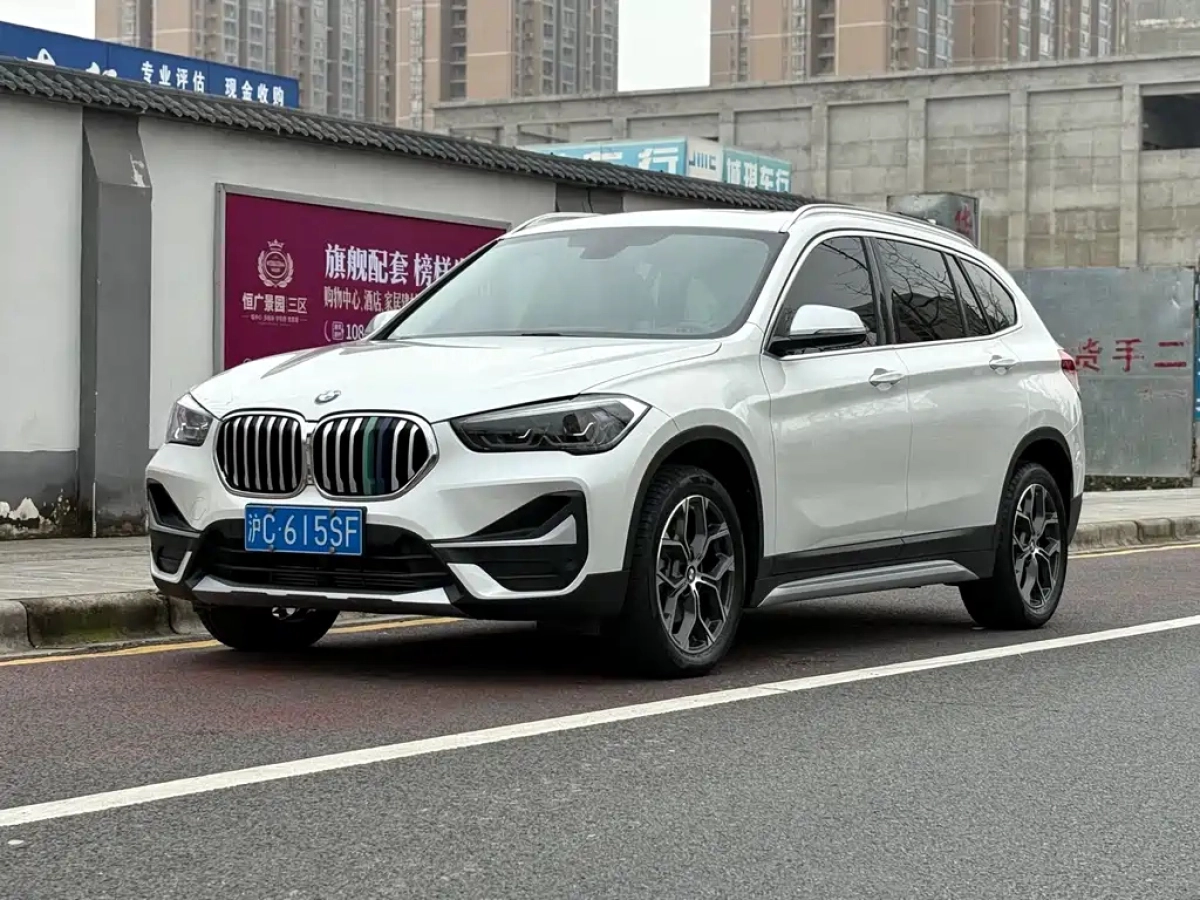 BMW X1  2022