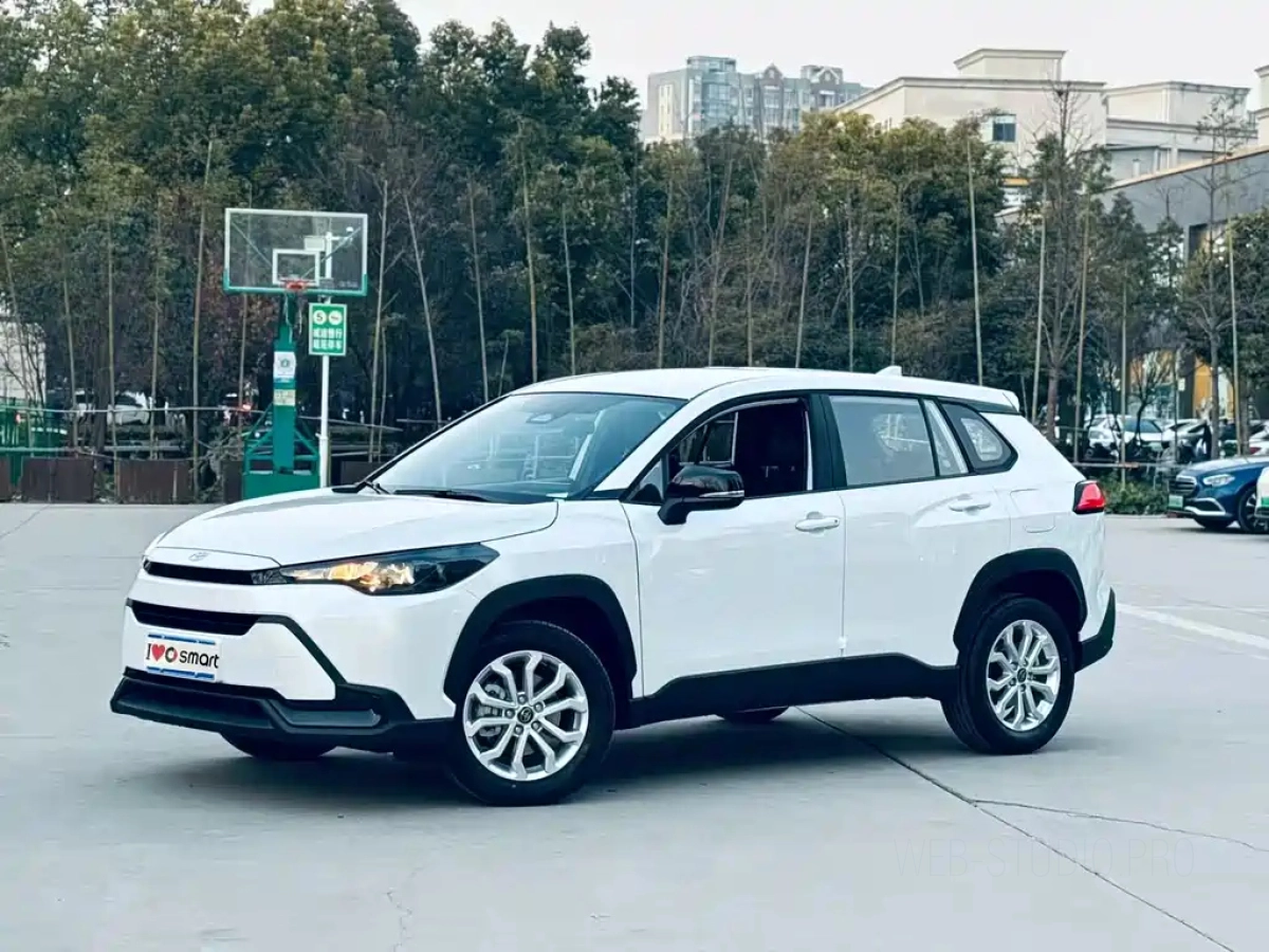 TOYOTA COROLLA CROSS  2025
