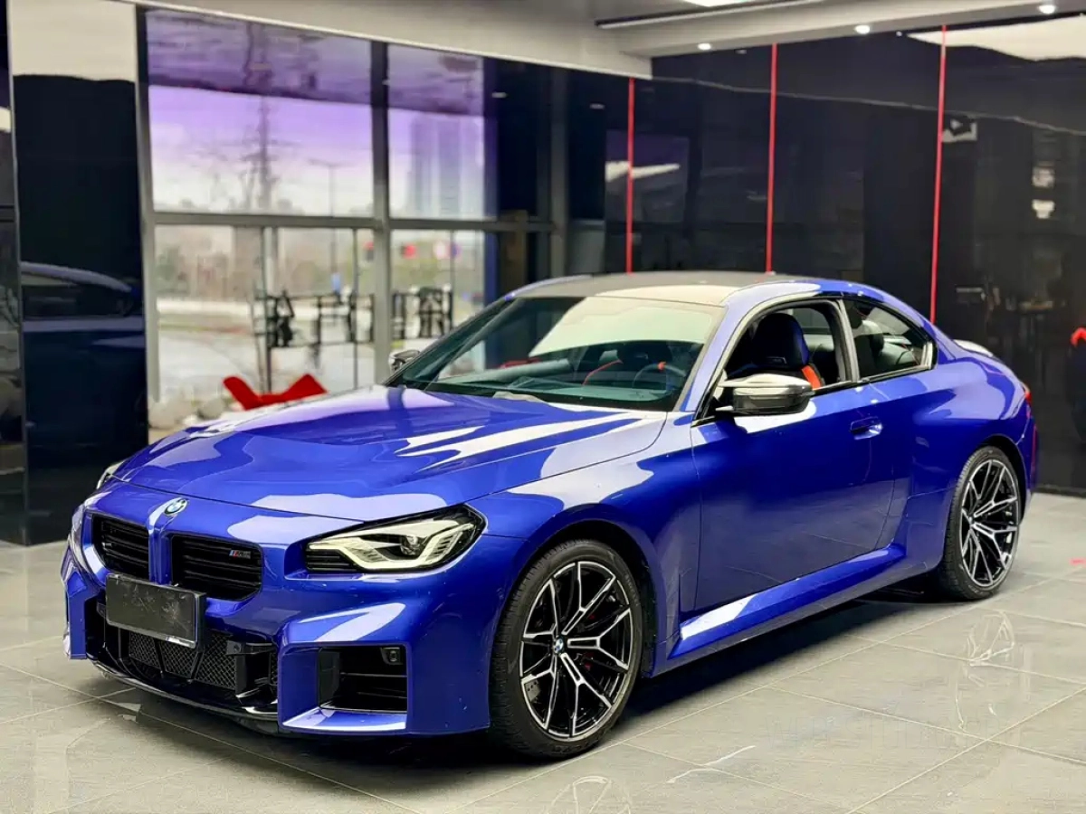 BMW M2  2025