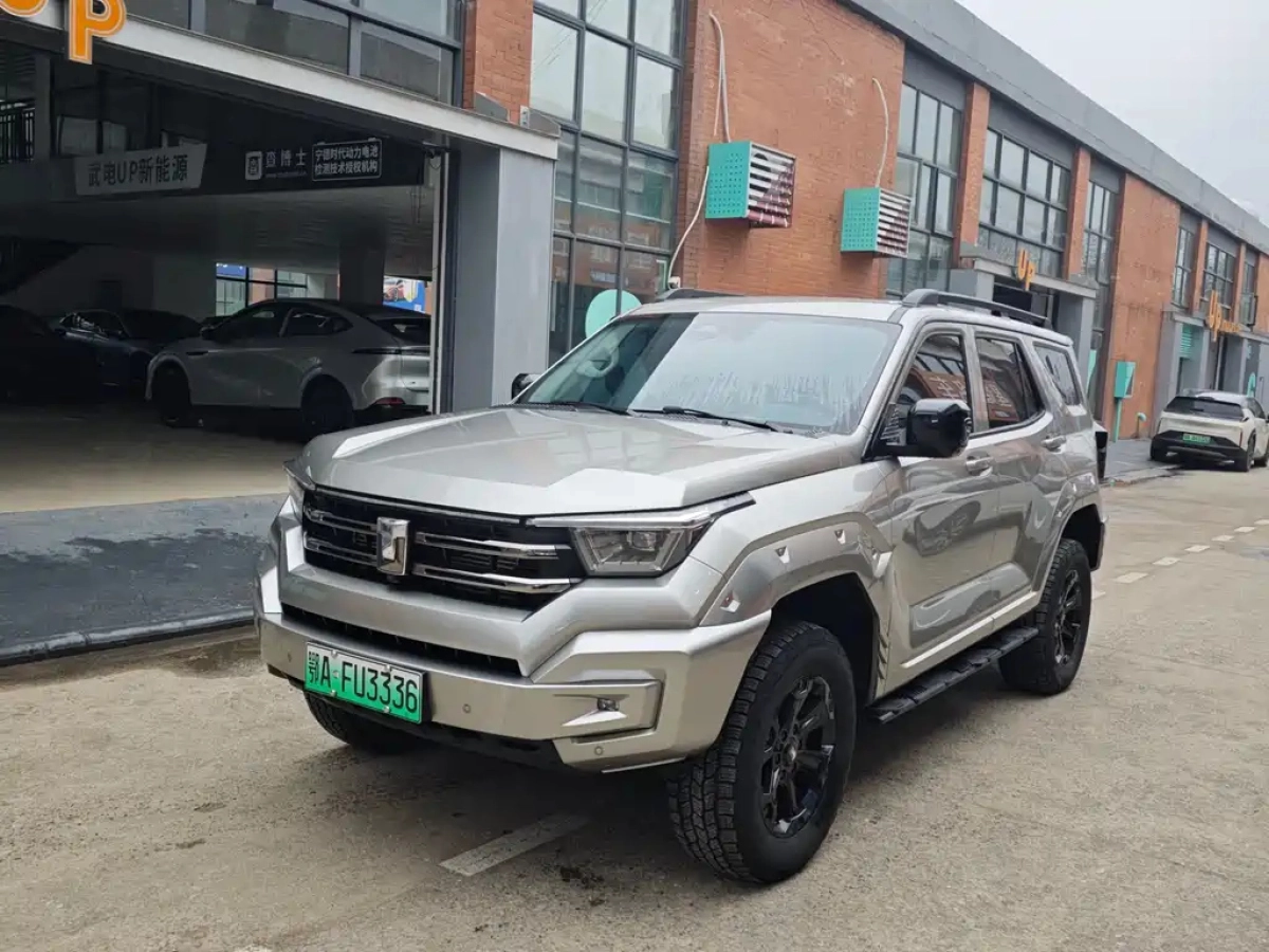 TANK 400 NEW ENERGY  2024