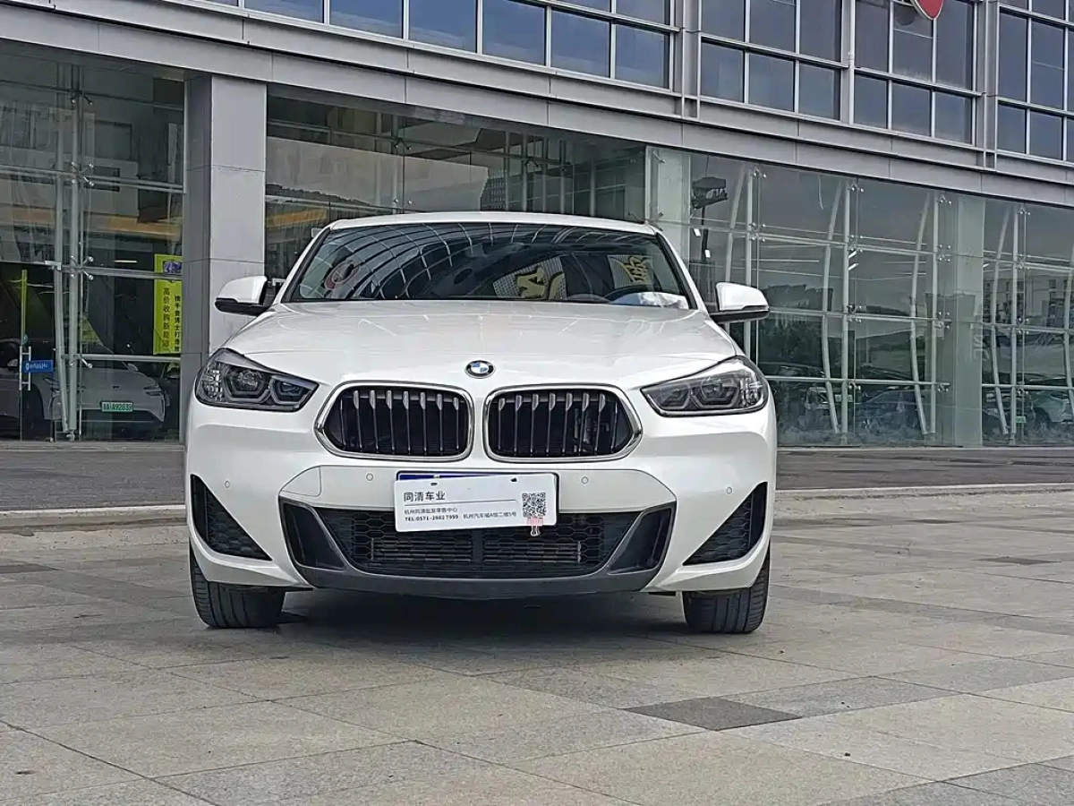 BMW X2