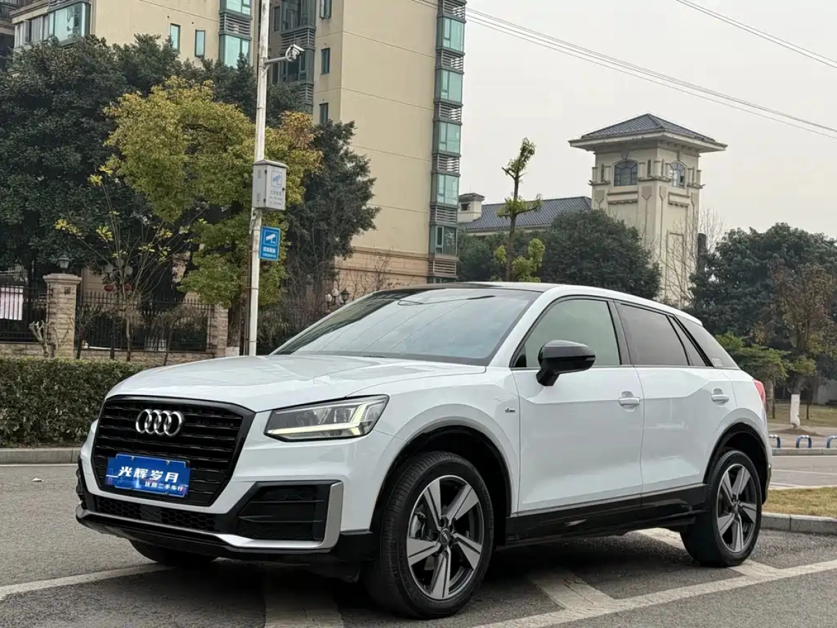 AUDI Q2L  2019