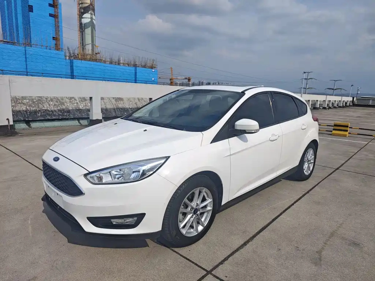 FORD FOCUS  2019