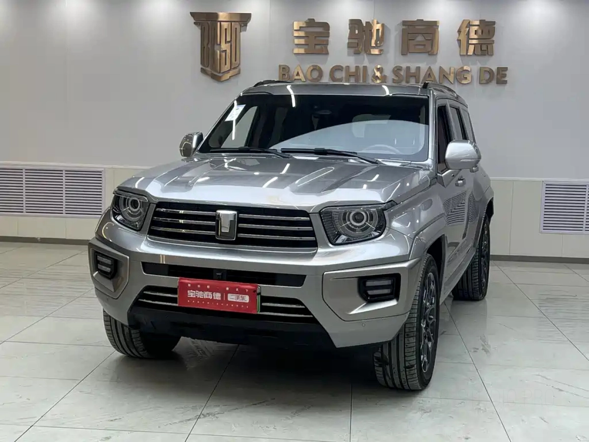 TANK 700 NEW ENERGY  2025