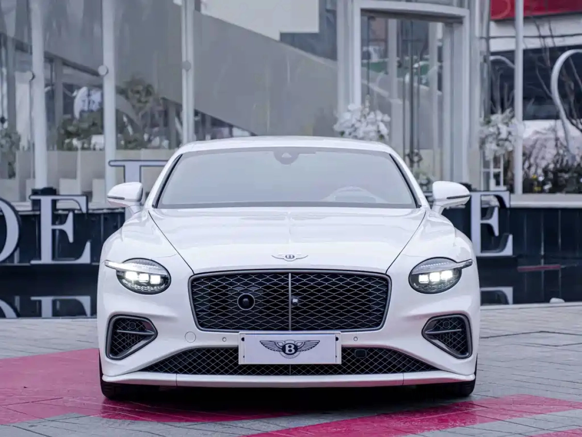 BENTLEY CONTINENTAL PLUG-IN HYBRID HY