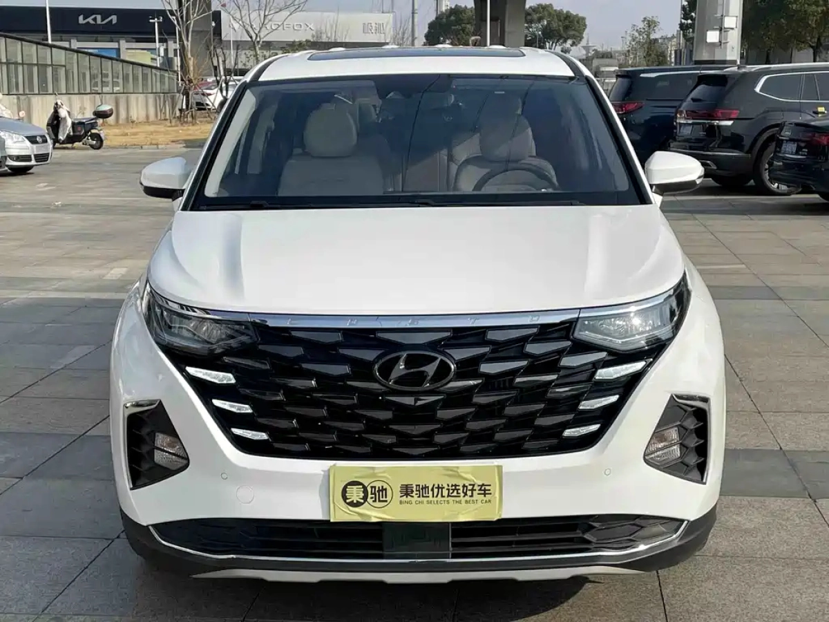 HYUNDAI CUSTO