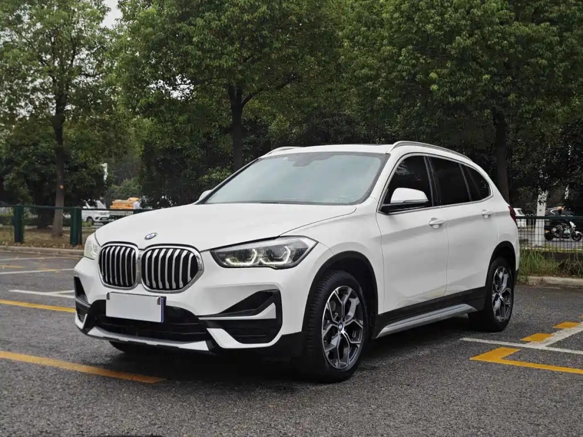 BMW X1  2022