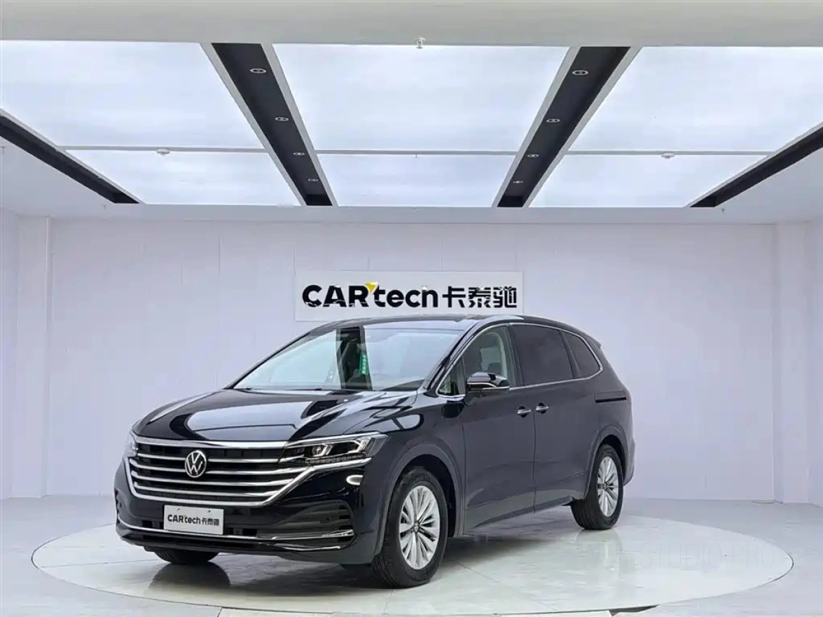 VOLKSWAGEN VILORAN  2023