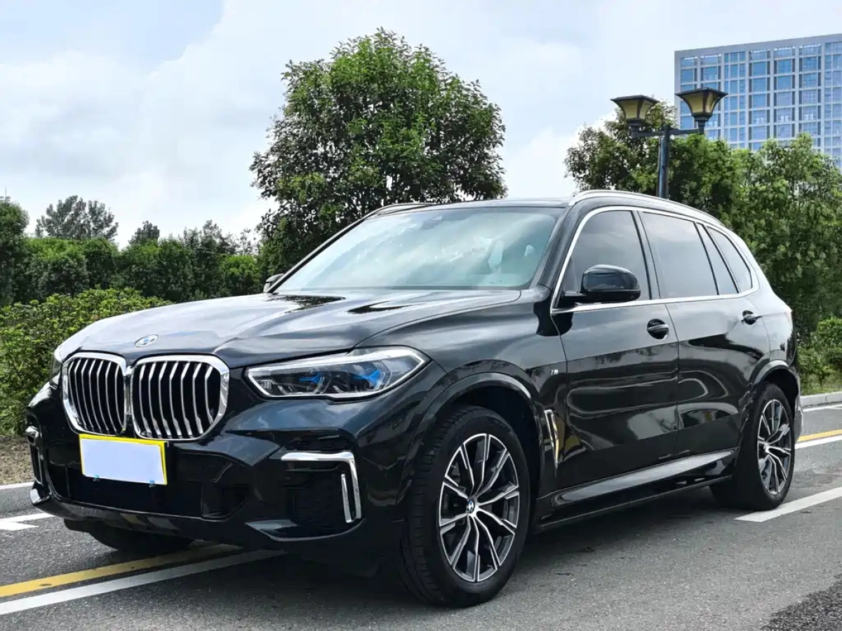 BMW X5  2022