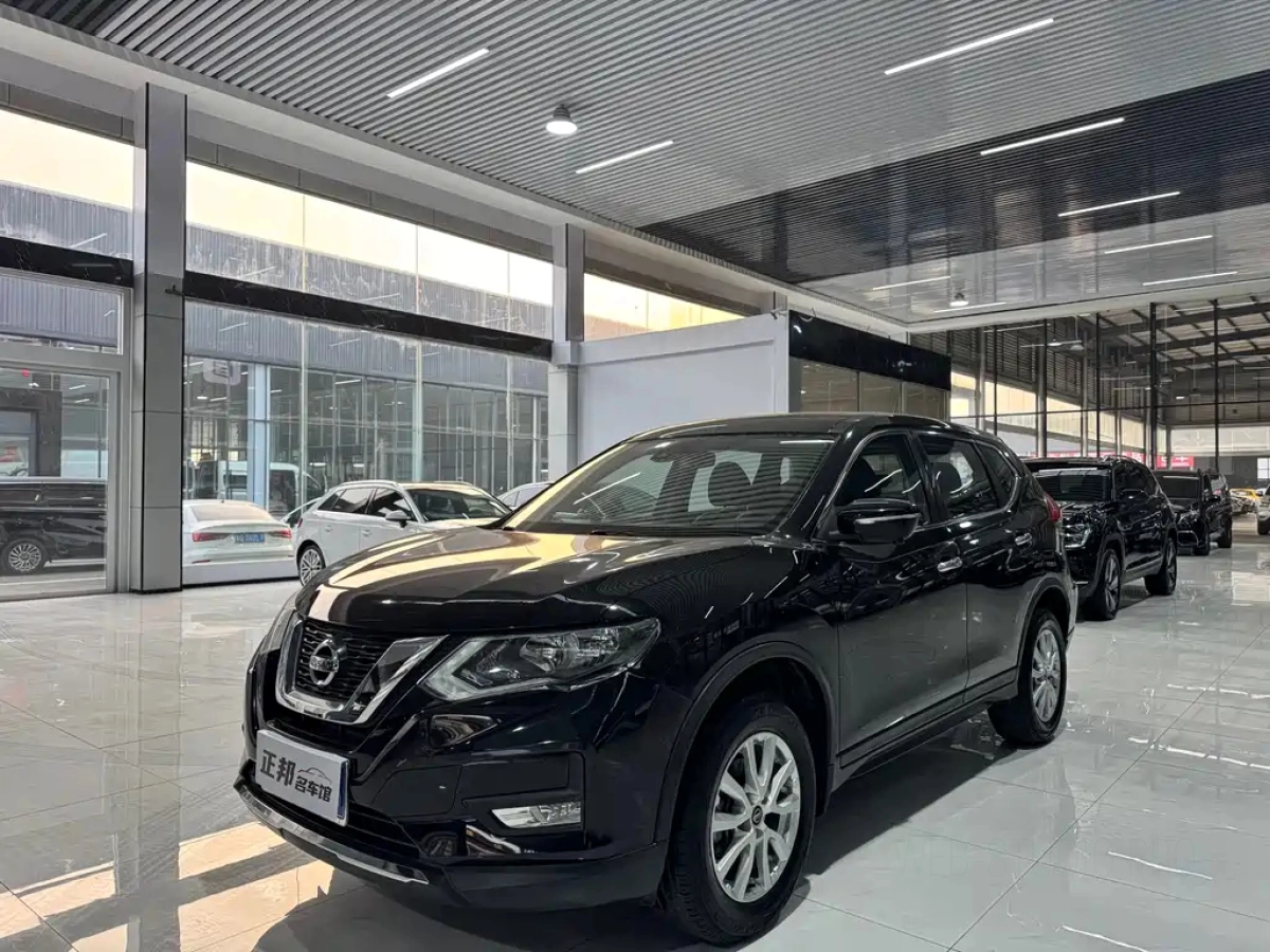 NISSAN X-TRAIL
