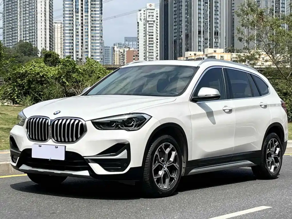 BMW X1  2021