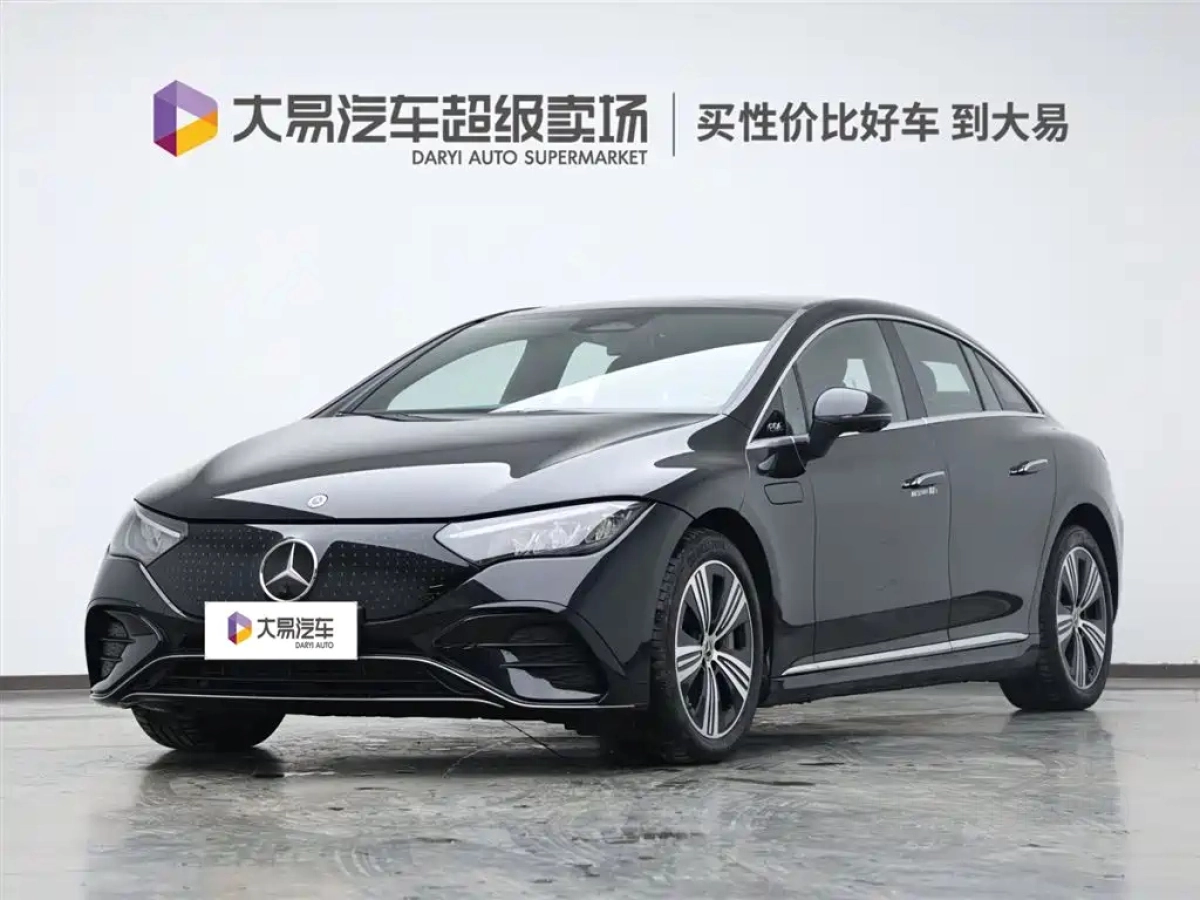 MERCEDES-BENZ EQE  2025