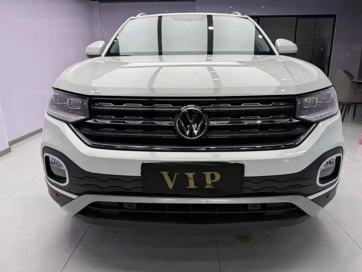VOLKSWAGEN TACQUA