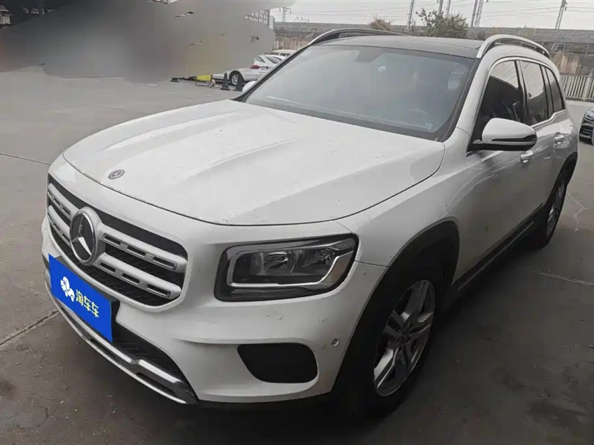 MERCEDES-BENZ GLB  2020